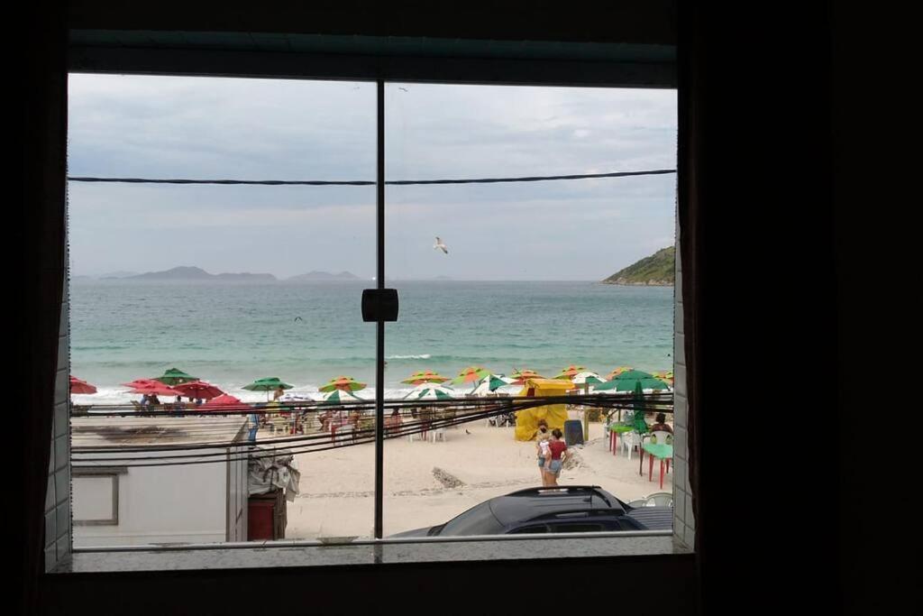 De Frente Para O Caribe Brasileiro. Arraial do Cabo Esterno foto